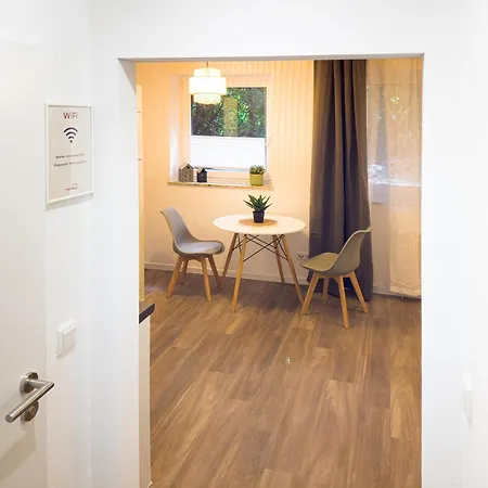 Lägenhet Immostay S#ferienhaus - Mit Balkon & Wifi *