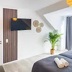 Immostay S#ferienhaus - Mit Balkon & Wifi *