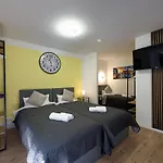 Апартаменти Immostay S#ferienhaus - Parken & Wifi Бремен