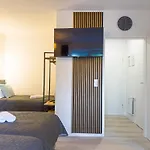 Immostay S#ferienhaus - Mit Balkon & Wifi Apartamento