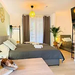 아파트 Immostay S#ferienhaus - Parken & Wifi