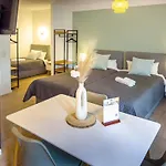 Immostay S#ferienhaus - Mit Balkon & Wifi *