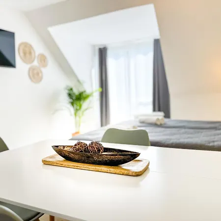 Immostay S#ferienhaus - Mit Balkon & Wifi