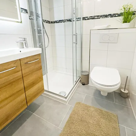 아파트 Immostay S#ferienhaus - Parken & Wifi 브레멘